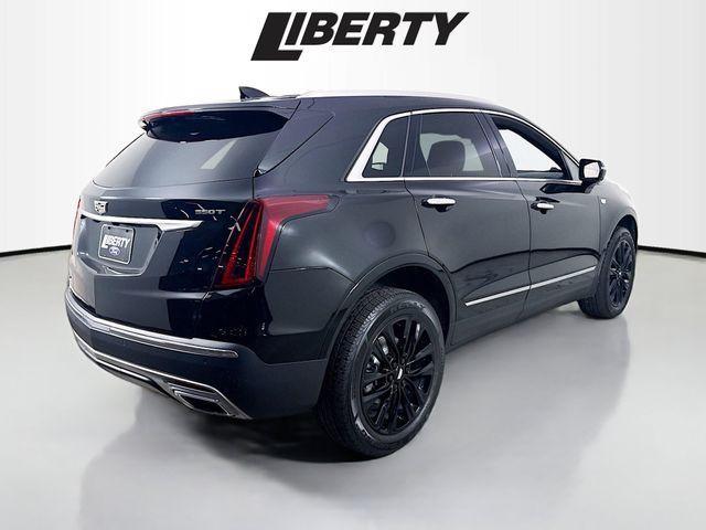used 2022 Cadillac XT5 car, priced at $28,875