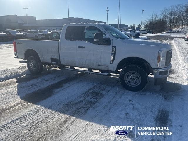 new 2025 Ford F-250 car, priced at $67,620