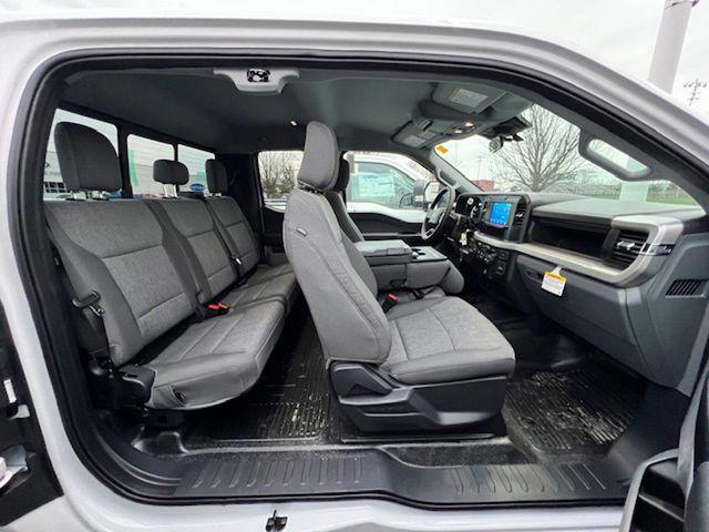 new 2025 Ford F-250 car, priced at $61,389