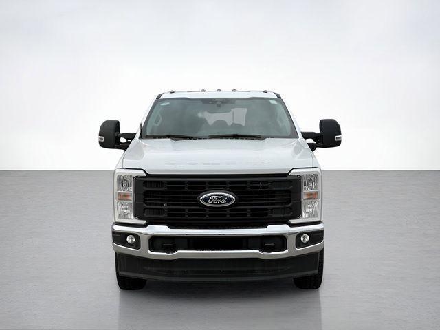 new 2025 Ford F-250 car, priced at $61,389