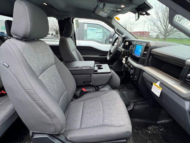 new 2025 Ford F-250 car, priced at $61,389