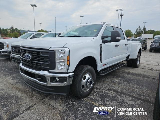 new 2024 Ford F-350 car, priced at $68,202