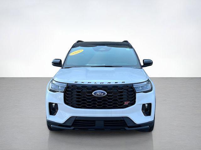 new 2025 Ford Explorer car, priced at $61,287