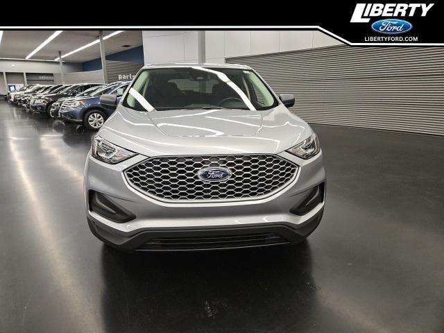 new 2024 Ford Edge car, priced at $33,381