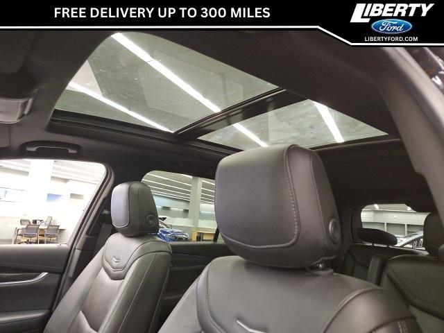 used 2021 Cadillac XT6 car, priced at $32,000