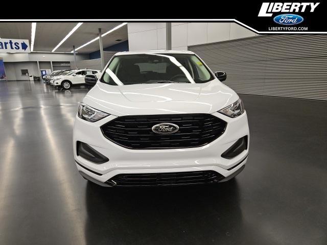 new 2024 Ford Edge car, priced at $33,833