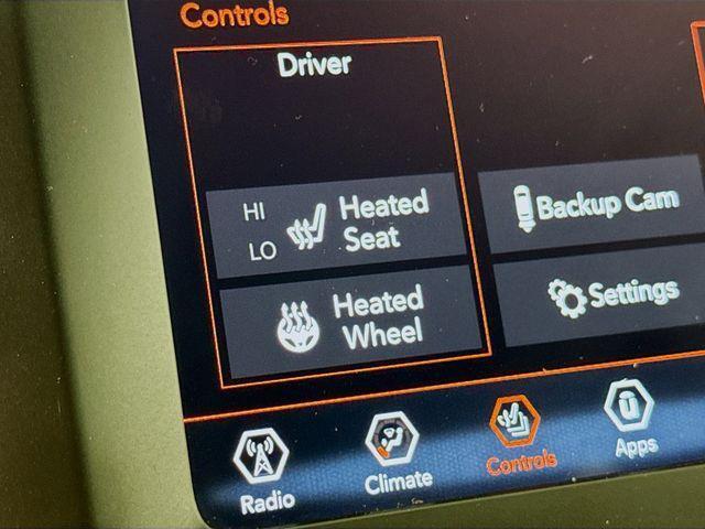 used 2019 Jeep Cherokee car, priced at $13,157