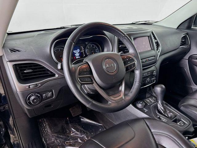 used 2019 Jeep Cherokee car, priced at $13,157