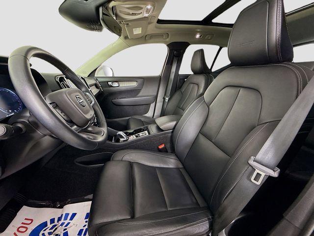used 2020 Volvo XC40 car, priced at $28,835