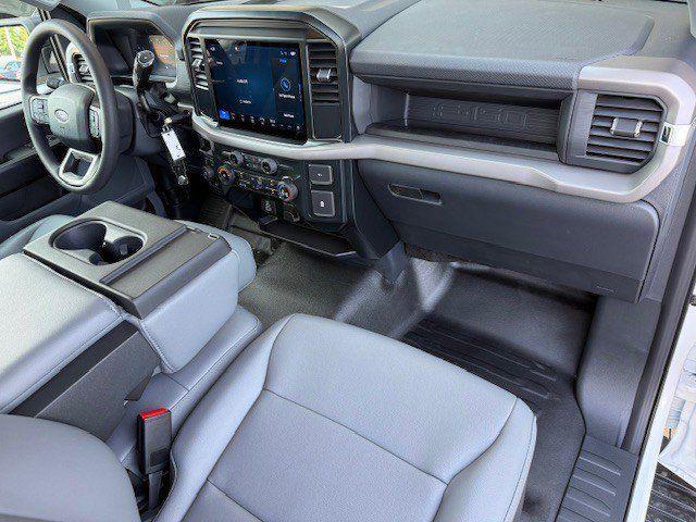 new 2025 Ford F-150 car, priced at $42,947