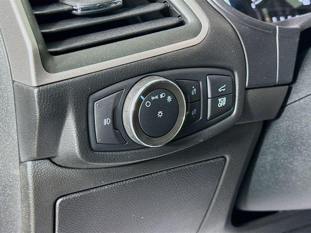 used 2022 Ford Edge car, priced at $29,750