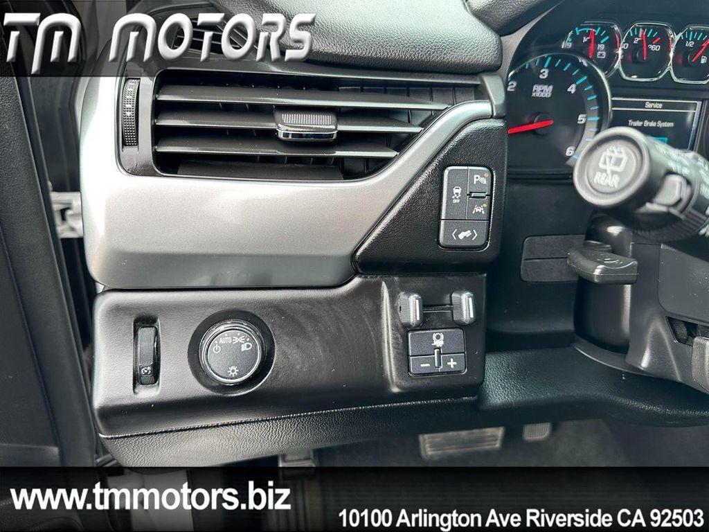 used 2016 Chevrolet Suburban car, priced at $20,390