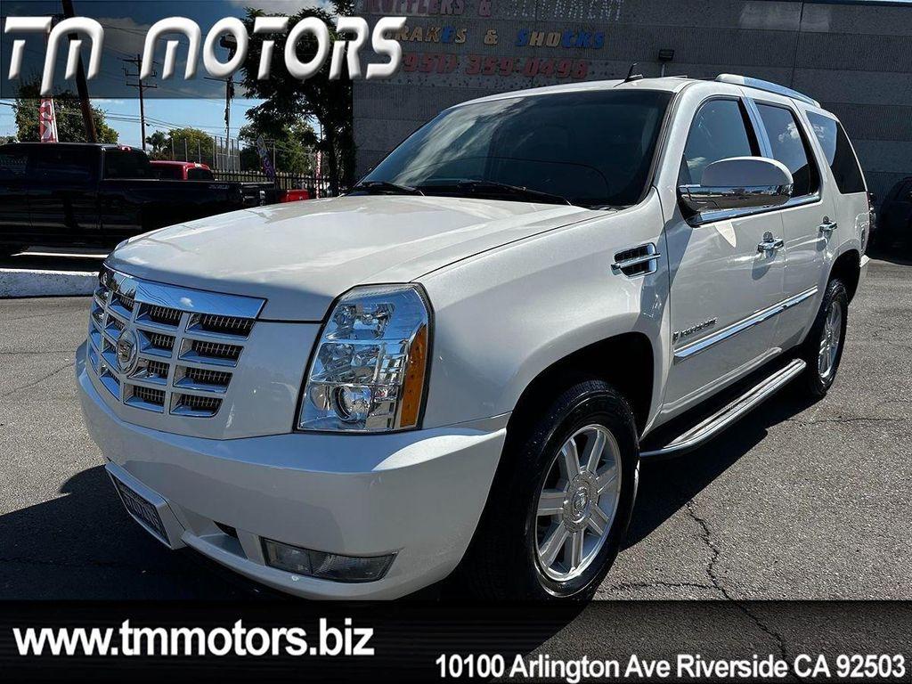 used 2007 Cadillac Escalade car, priced at $8,490