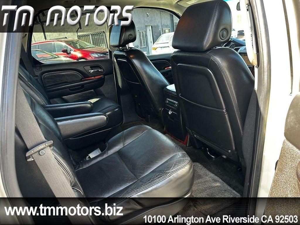 used 2007 Cadillac Escalade car, priced at $8,490