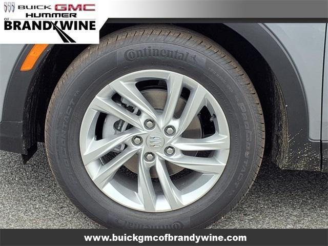 new 2025 Buick Envista car, priced at $27,309