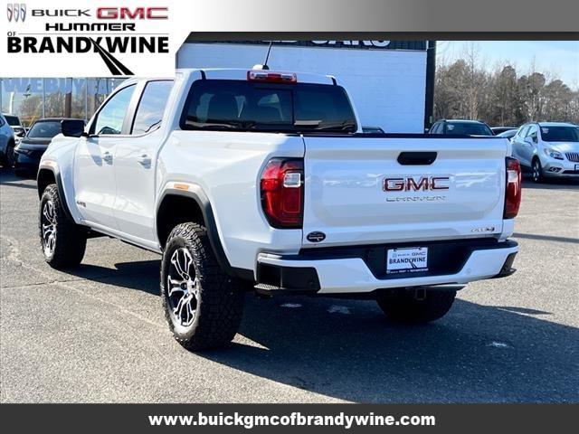 new 2024 GMC Canyon car