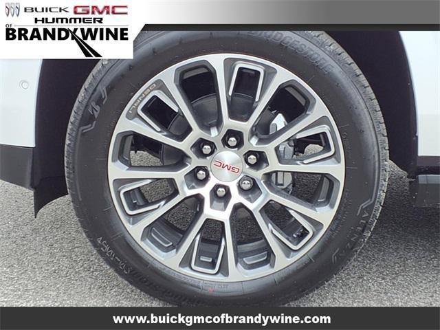 new 2025 GMC Yukon XL car, priced at $95,574