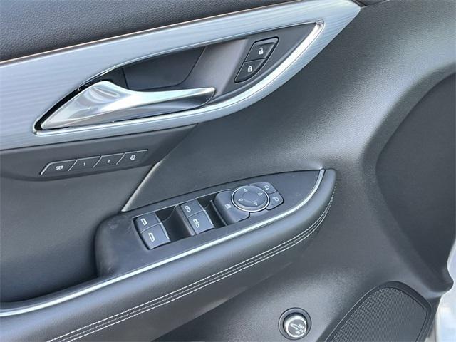new 2025 Buick Envision car