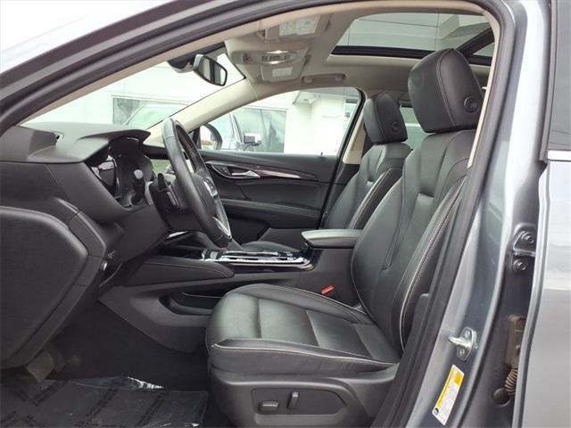 used 2022 Buick Envision car, priced at $25,360