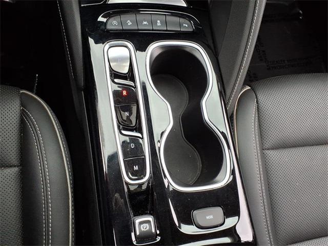 used 2022 Buick Envision car, priced at $25,360