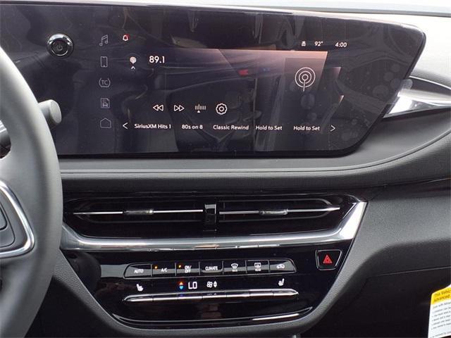 new 2025 Buick Envista car, priced at $32,209