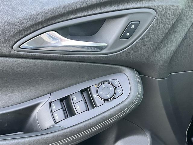 used 2025 Buick Encore GX car, priced at $24,995