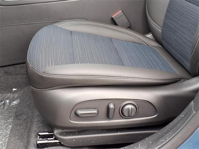 new 2025 Buick Envista car, priced at $28,499