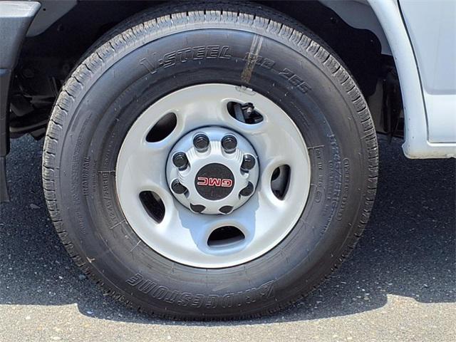 new 2025 GMC Savana 2500 car, priced at $45,818