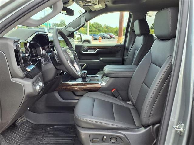 new 2026 GMC Sierra 1500 car, priced at $60,261