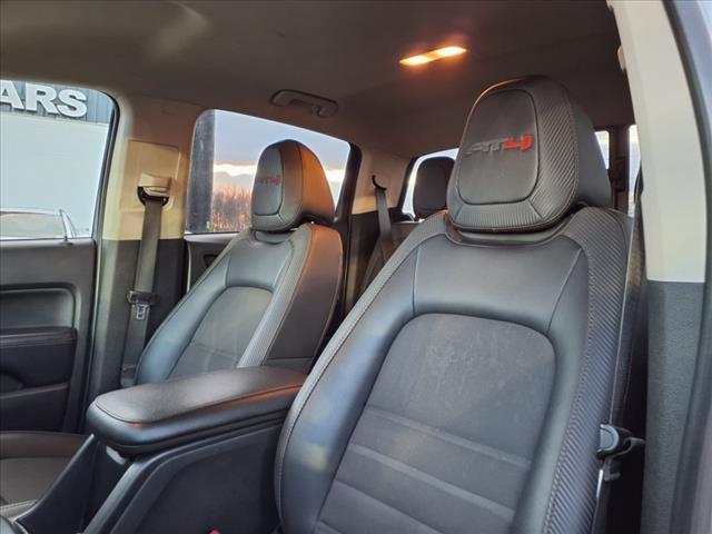 used 2022 GMC Canyon car, priced at $28,699