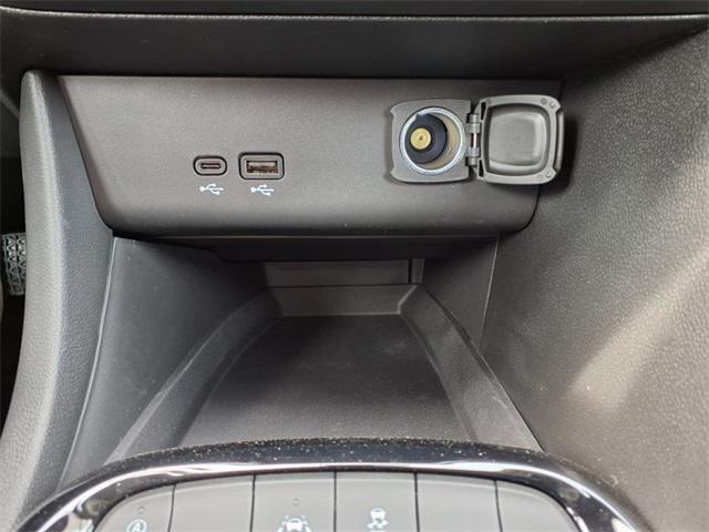 new 2025 Buick Encore GX car