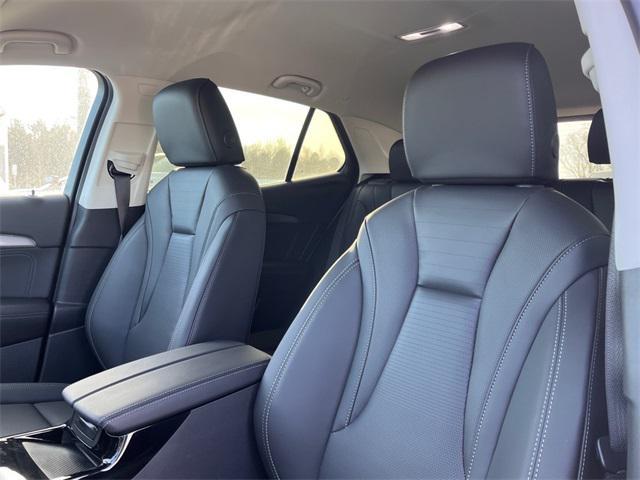 new 2025 Buick Envision car
