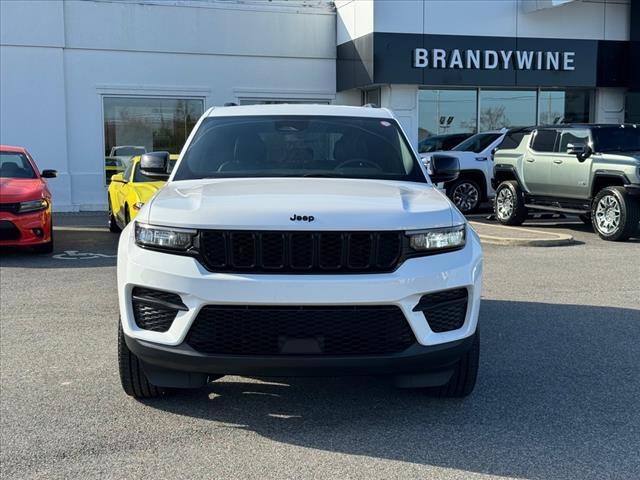 used 2023 Jeep Grand Cherokee car, priced at $36,481