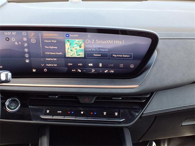 new 2025 Buick Envision car