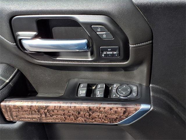 used 2022 GMC Sierra 2500 car, priced at $58,400