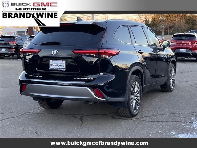 used 2020 Toyota Highlander car, priced at $34,861