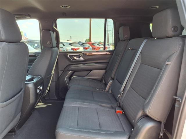 used 2022 GMC Yukon XL car, priced at $37,999