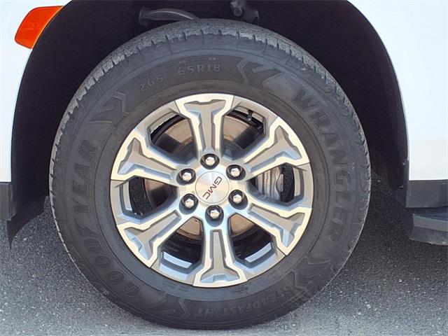 used 2022 GMC Yukon XL car, priced at $37,999