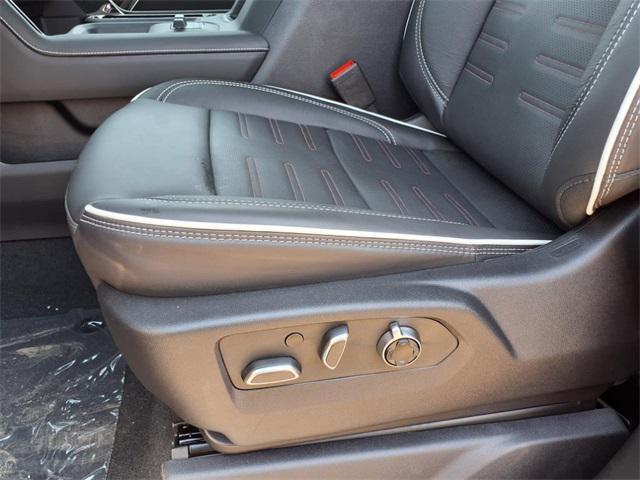 new 2025 GMC Sierra 2500 car