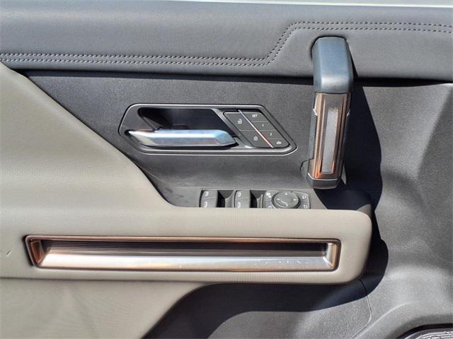 new 2025 GMC HUMMER EV SUV car