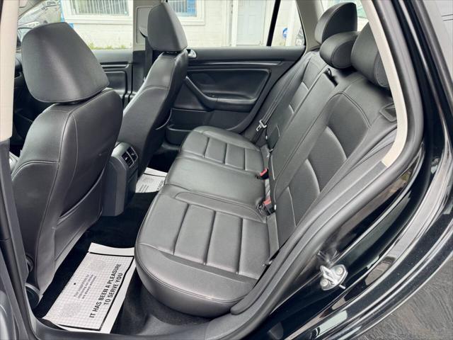 used 2013 Volkswagen Jetta SportWagen car, priced at $6,995