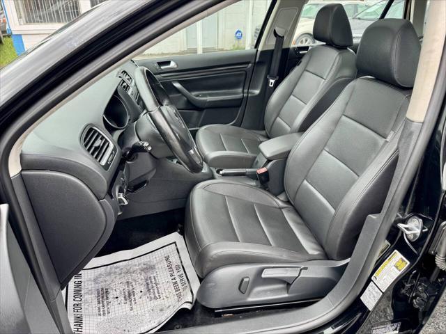 used 2013 Volkswagen Jetta SportWagen car, priced at $6,995