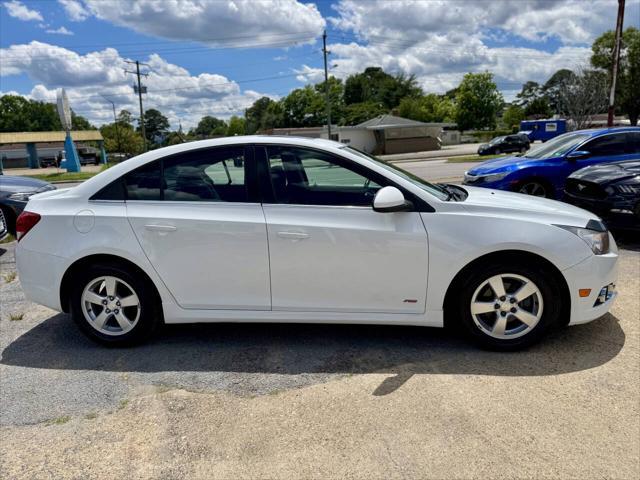 used 2014 Chevrolet Cruze car, priced at $6,395