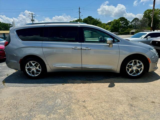 used 2018 Chrysler Pacifica car, priced at $11,495