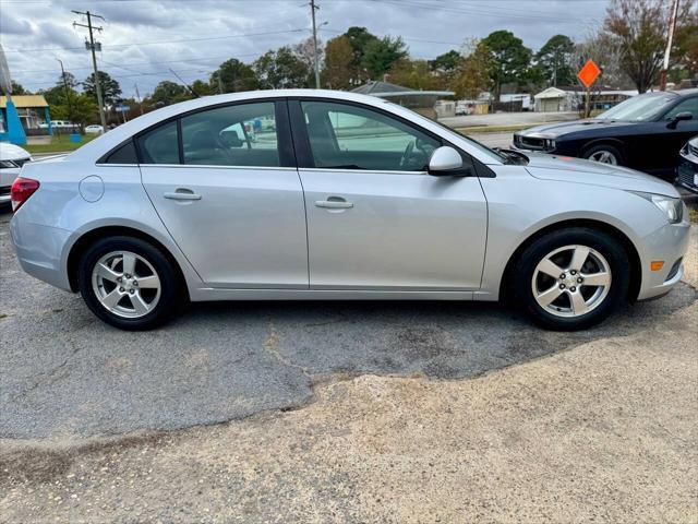 used 2014 Chevrolet Cruze car, priced at $6,995