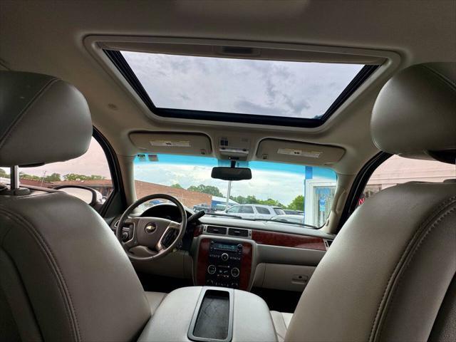 used 2014 Chevrolet Suburban car, priced at $10,995