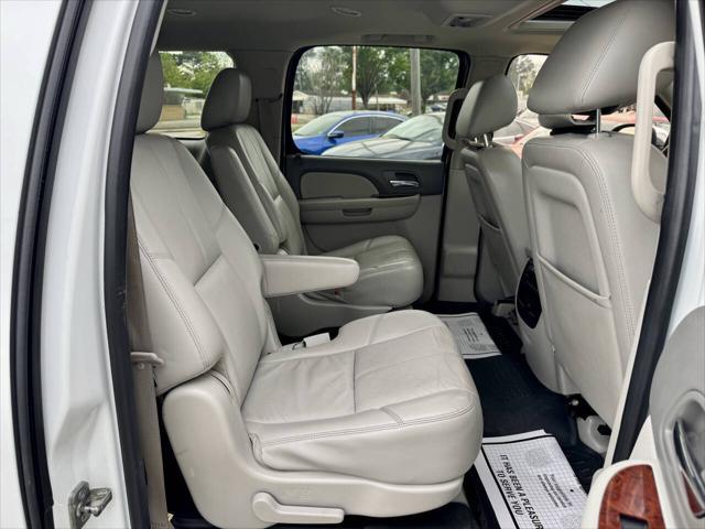 used 2014 Chevrolet Suburban car, priced at $10,995