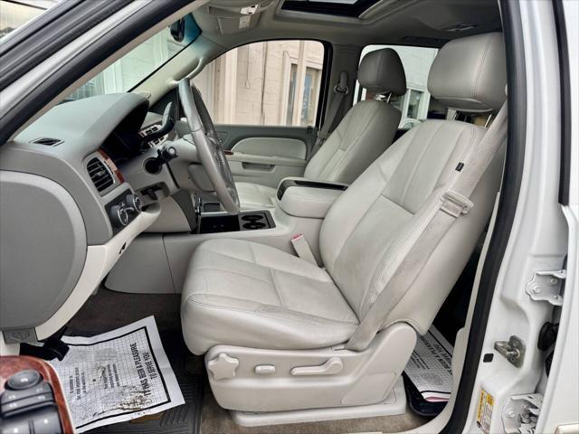 used 2014 Chevrolet Suburban car, priced at $10,995