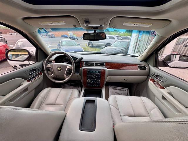 used 2014 Chevrolet Suburban car, priced at $10,995