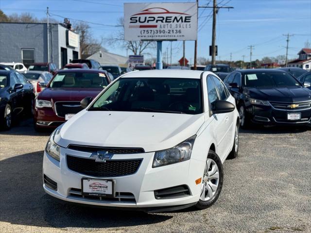 used 2014 Chevrolet Cruze car, priced at $5,995